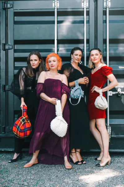 Hovedbilde Fæbrik, Fæbæg